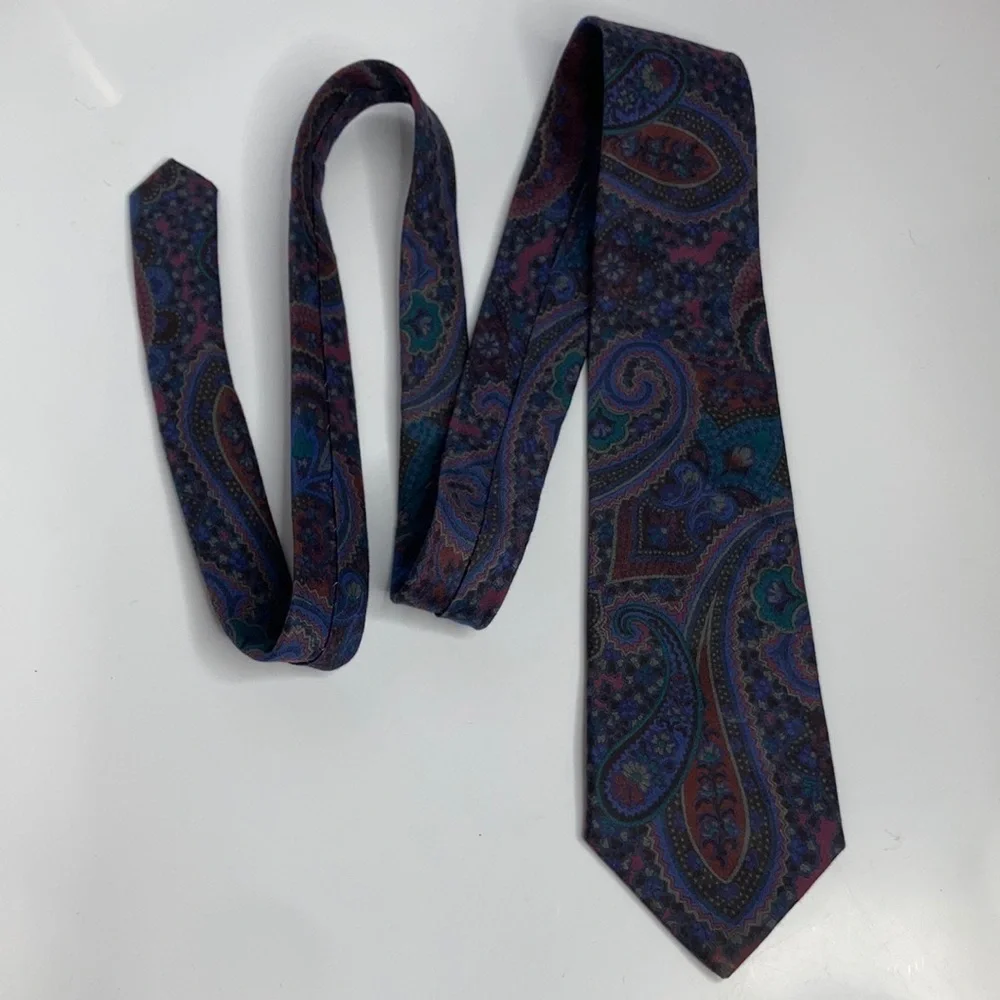 Liberty of London paisley tie 100% Cotton made in the USA